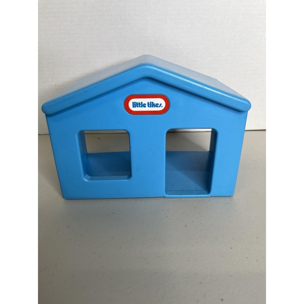 LITTLE TIKES Vintage Creative Roadwayโ Rail Blue Station House